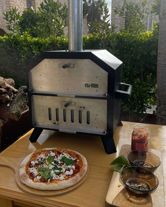 Firewood Pizza Oven for Garden and Outdoors